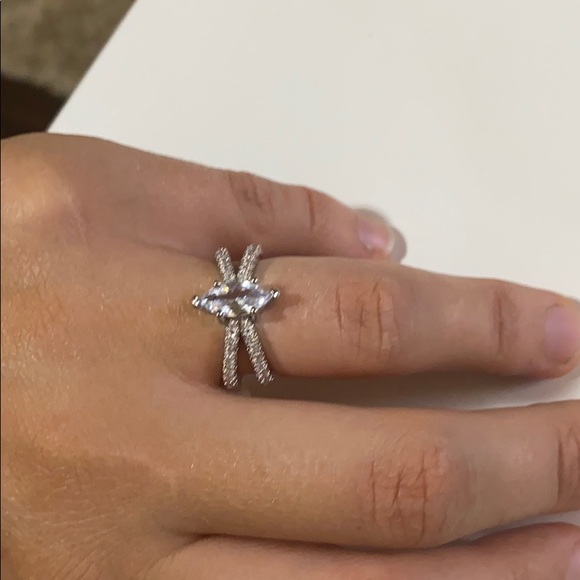 925 Sterling Silver Marquise Cut Sapphire Ring - Picture 3 of 7